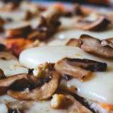 Cheese and Mushroom Pizza [Tomato Base]