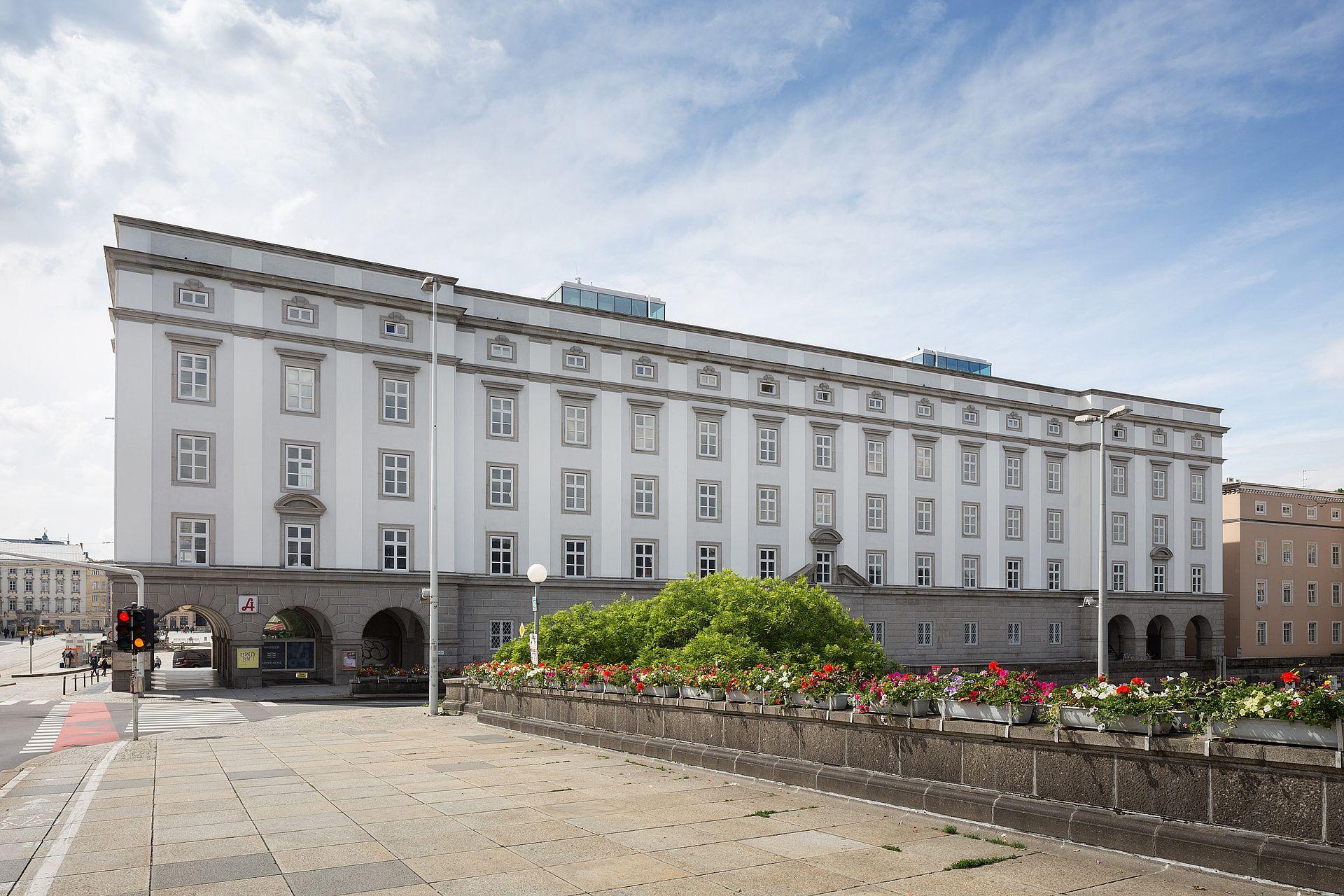 University of Art and design Linz: Ranking, Courses and Fees ...
