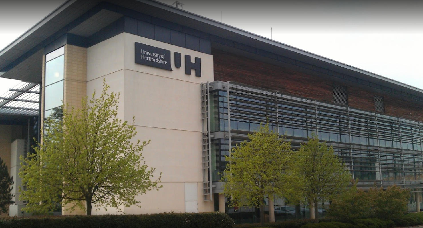 University of Hertfordshire Ranking, Courses and Fees, Requirement