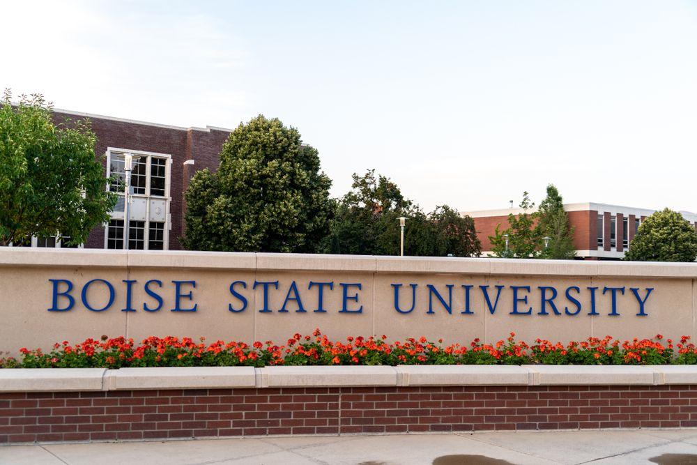 Boise State University: Ranking, Courses and Fees, Requirement & Alumni ...