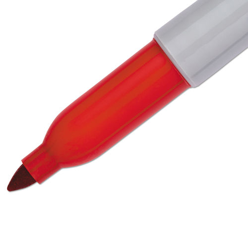 Sharpie 30002 Fine Point Permanent Red Markers (12 Count)