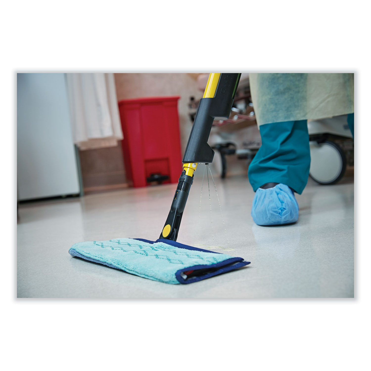 Pulse Microfiber Spray Mop System by Rubbermaid® Commercial HYGEN™  RCP1835528