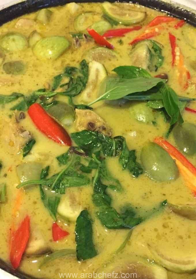 دجاج بالكاري الأخضر