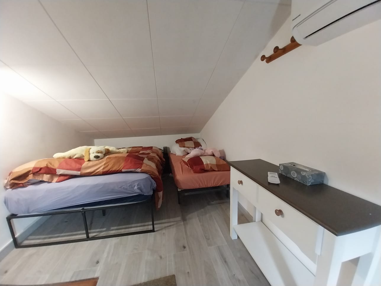 chalet Escala, L