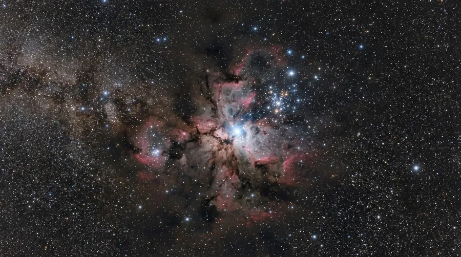 Wide view of Carina Nebula in galactic context