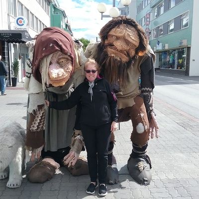 CIRCUMNAVIGATING ICELAND CIRCUMNAVIGATING ICELAND