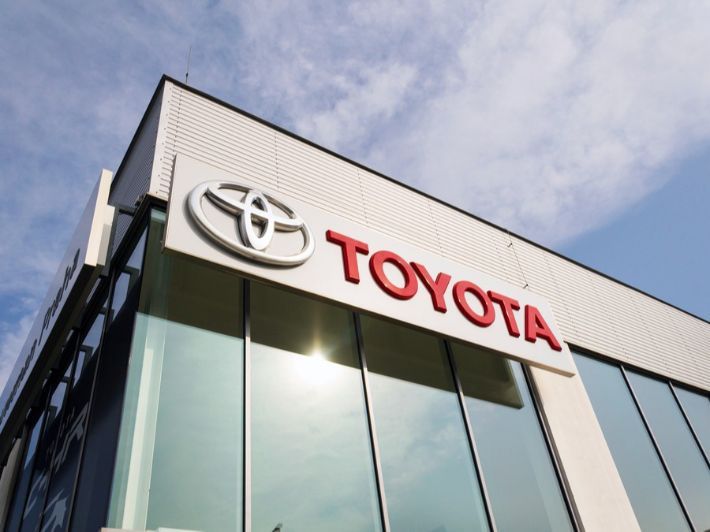 Toyota Cars: Japan's Most Reliable Global Icon