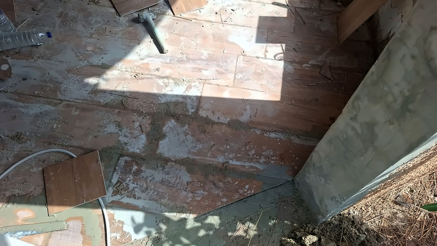 Salle d'eau en cours de rénovation