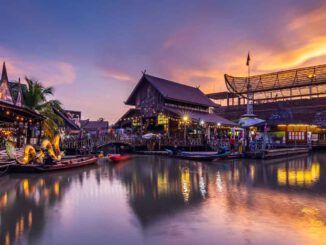 Thailand Tempel am Meer