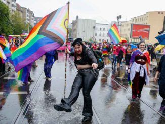 CSD Berlin Tanzen im Regen