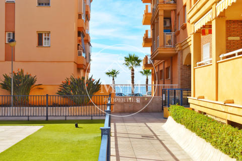Wohnung am Meer zu vermieten in Torrox, El Morche