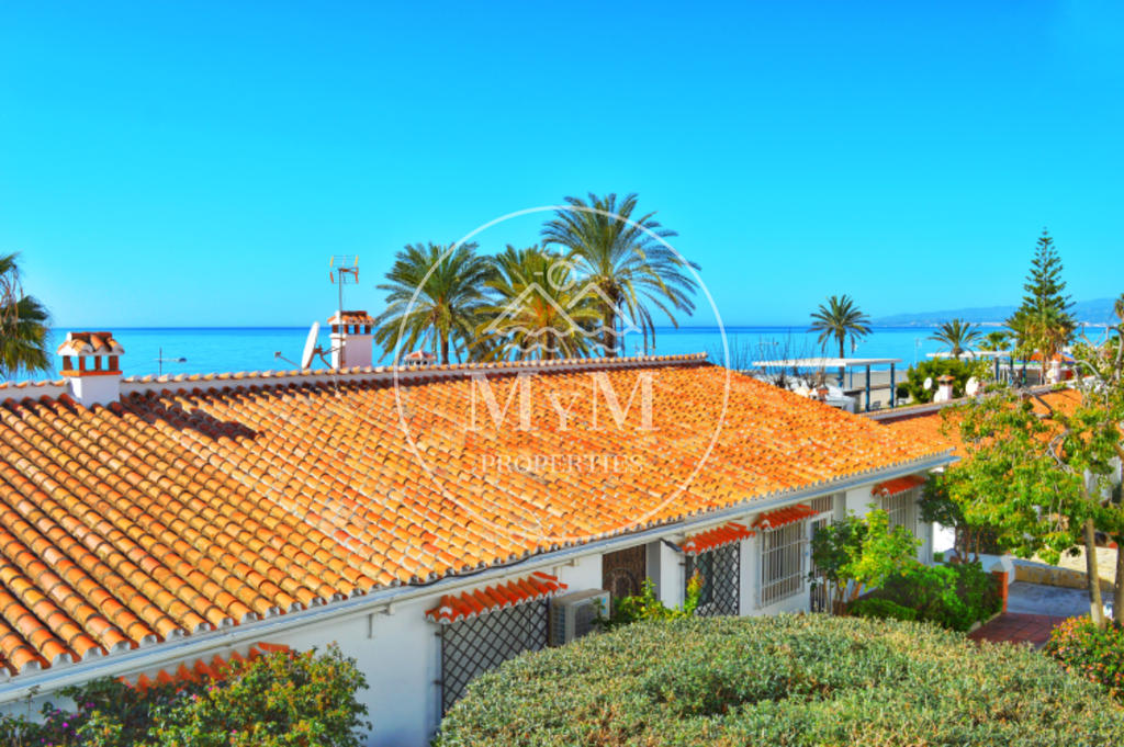 2 Bedroom apartment for rent in Torrox Costa