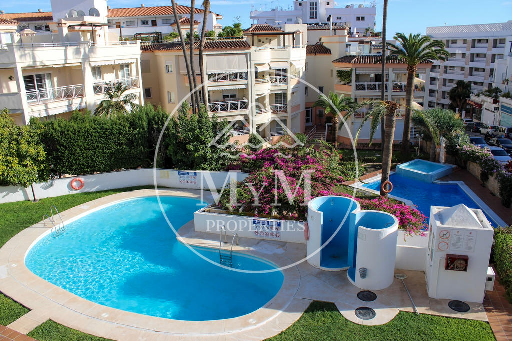 Modern 2-Bedroom Apartment with Pool & Mountain Views in Nerja