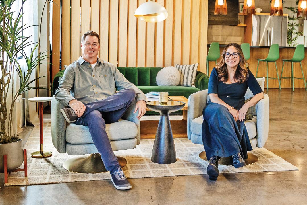 Smarty Social Media, Social Space