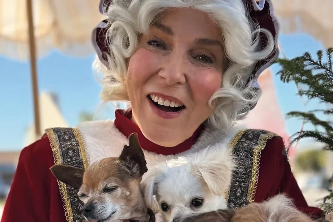 Mrs. Claus visits OHG