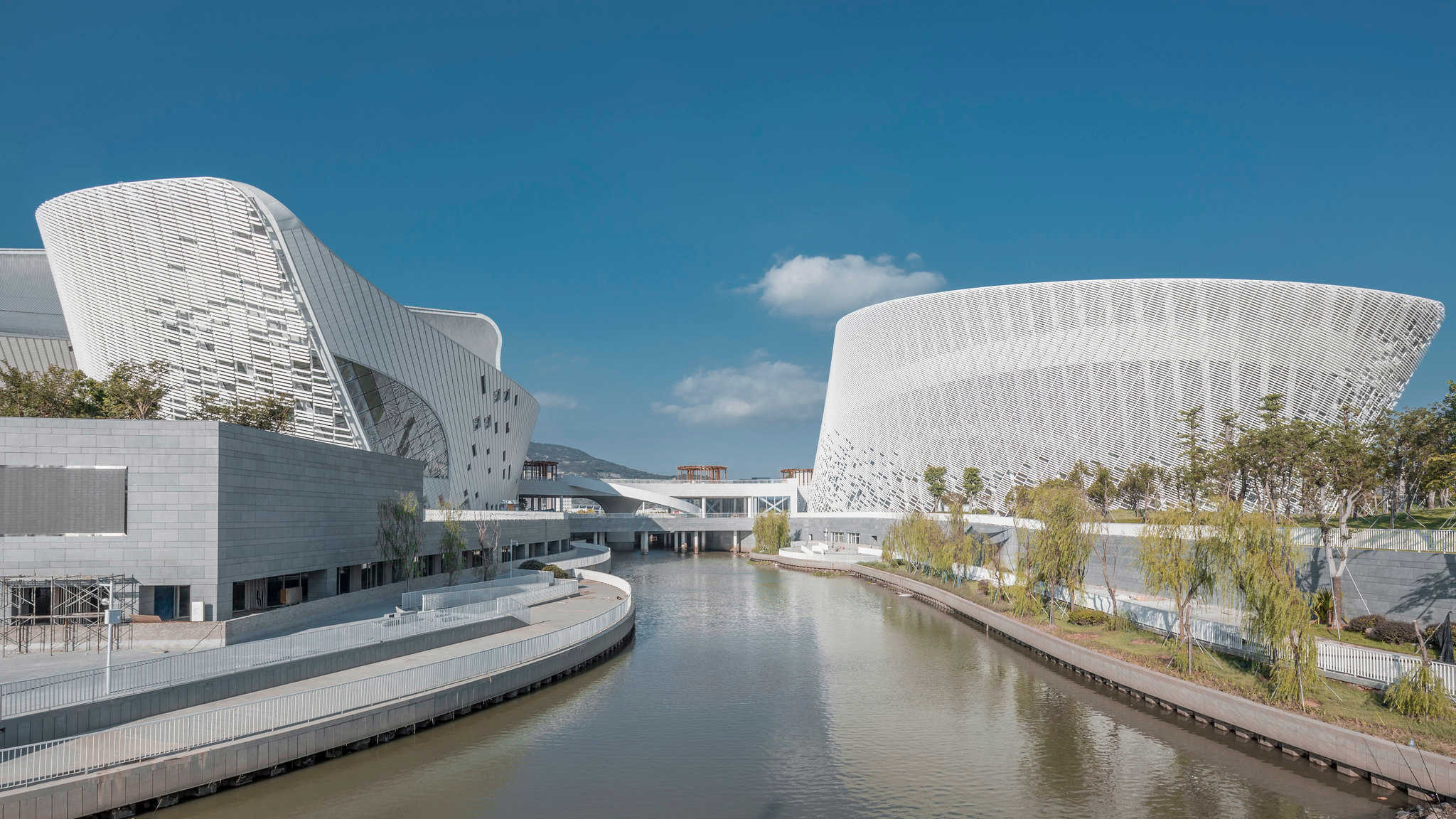 Fuzhou Cultural Arts Centre