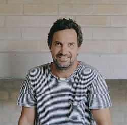 Lachlan Nielsen Headshot_Swift