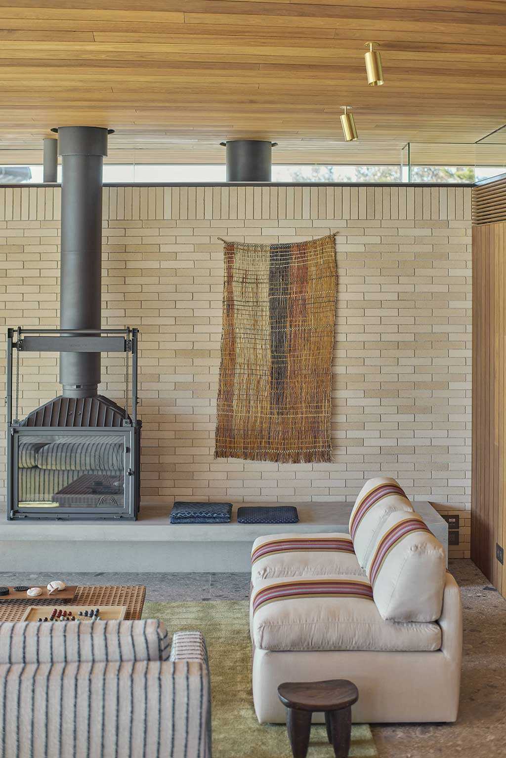 IMAGE-4-South-Coast-Beach-House