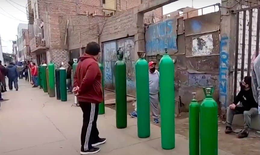 No Peru, Bispos lançam campanha para comprar cilindros de oxigênio aos pacientes com COVID-19 - Jornal O São Paulo