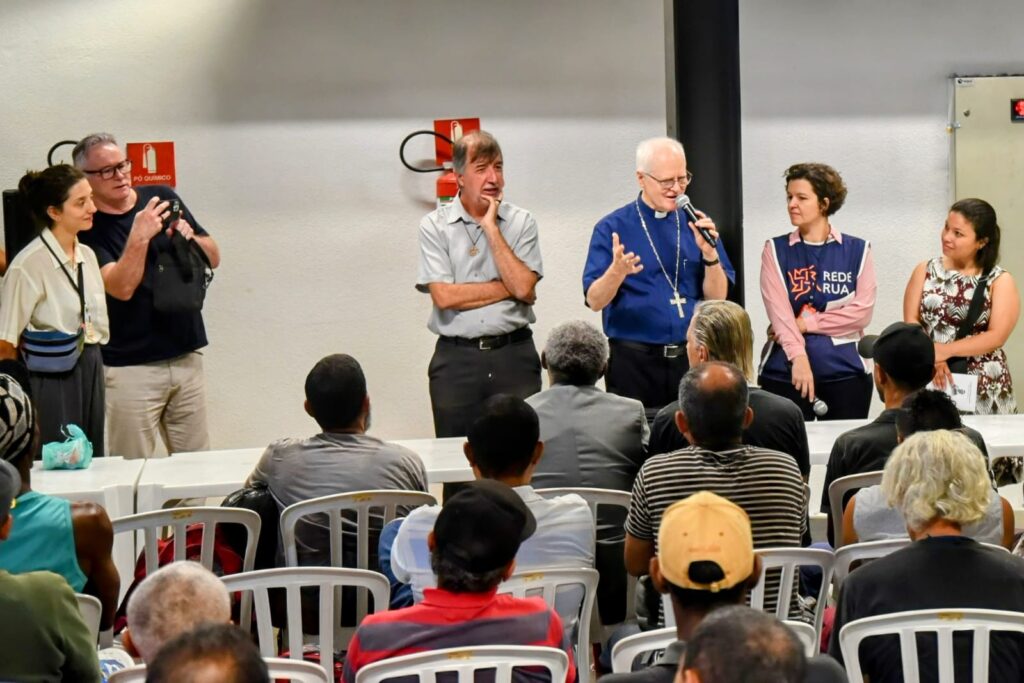 Dom Odilo visita o projeto ‘Estação Cidadania’, voltado às pessoas em situação de rua - Jornal O São Paulo