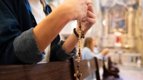 Países secularizados apresentam crescimento consistente nas conversões ao catolicismo - Jornal O São Paulo