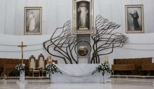 DESTAQUE SANTUARIO BASILICA DIVINA MISERICORDIA