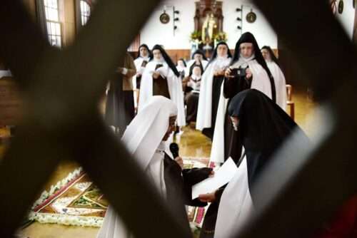 mosteiro santa tereza irma maria bernadete scaled