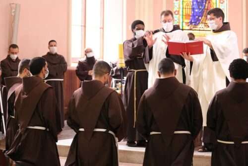 vida religiosa franciscanos