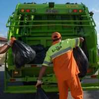 02-reciclagem-caminhao-lixo01