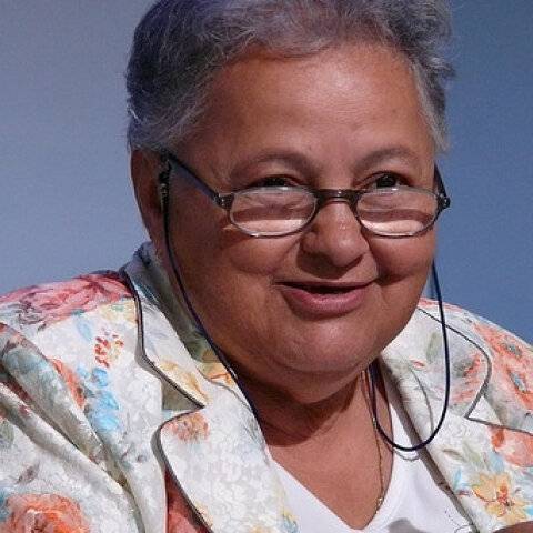 Vera Araújo