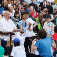Papa-Francisco-e-criancas-2