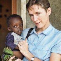 Missionaria com bebe no colo congo_Vatican Media
