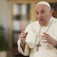 Papa Francisco falando_vatican media