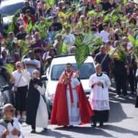 16 R Ipiranga Louvor na Praça e Domingo de Ramos Sta Angela e S Serapião_Pascom Paroquial (5)