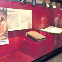 30 museu arte sacra exposicao livro objeto16