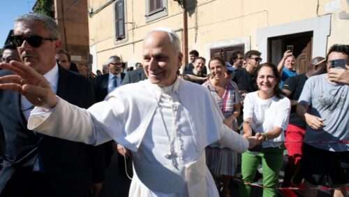 Papa Leão XIV inicia período de repouso em Castel Gandolfo 