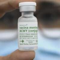 _vacinacao_contra_meningite_Agencia Brasil