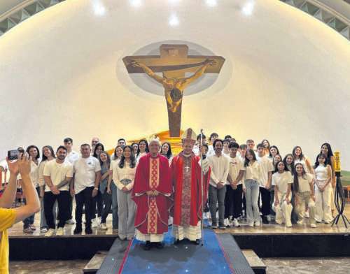 Belém: Dom Cícero preside crismas, apresenta padres e participa de encontros
