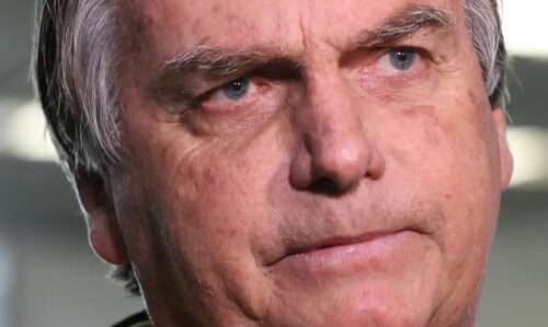 Ex-presidente Jair Bolsonaro é condenado a 27 anos de prisão