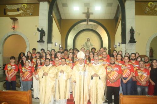 Dom Edilson preside missas com Crismas em 4 paróquias da Região Lapa