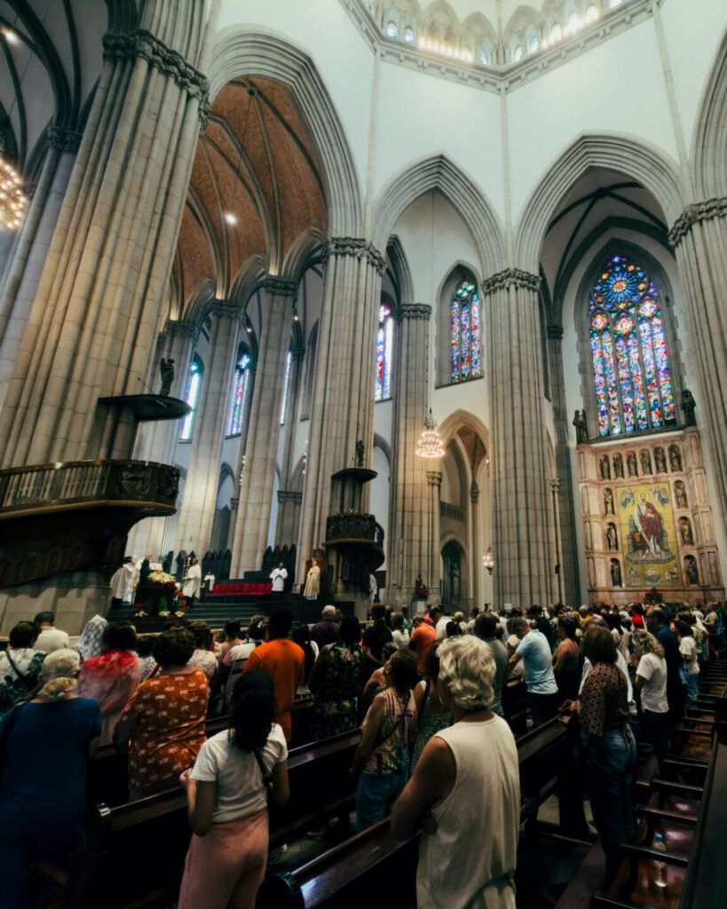 ‘A Palavra eterna de Deus não passa’, diz Cardeal Scherer na última missa do ano na Catedral da Sé - Jornal O São Paulo