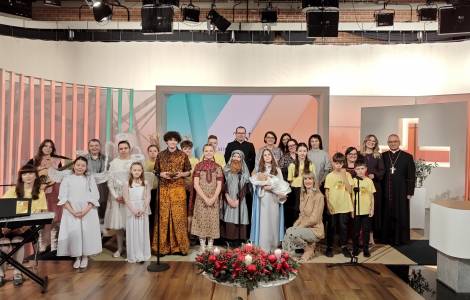 ‘Star Singers’ cantam solidariedade natalina às crianças do Sri Lanka