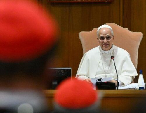“Estou aqui para ouvir”: Papa abre Consistório para definir prioridades