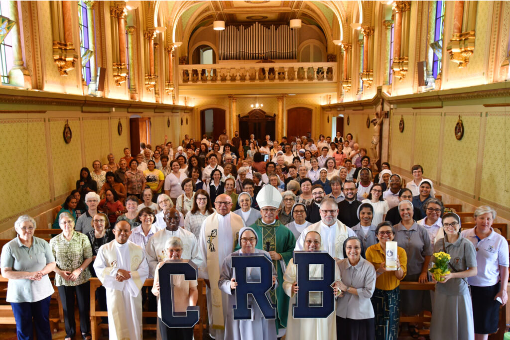 Dom Carlos Silva destaca a vida consagrada como ‘presença evangélica no coração das feridas do mundo’ - Jornal O São Paulo
