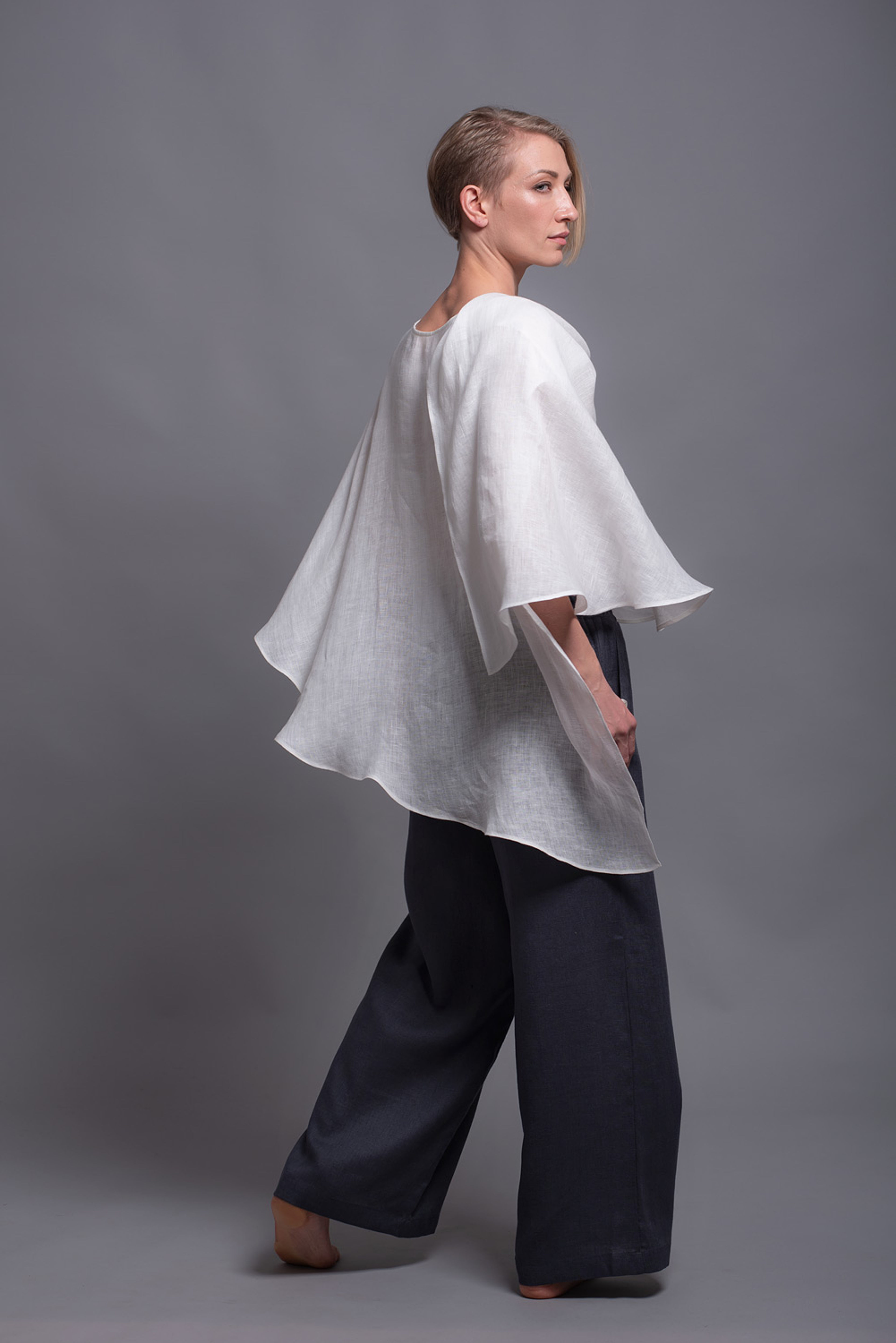 Hag White Linen Gauze Top