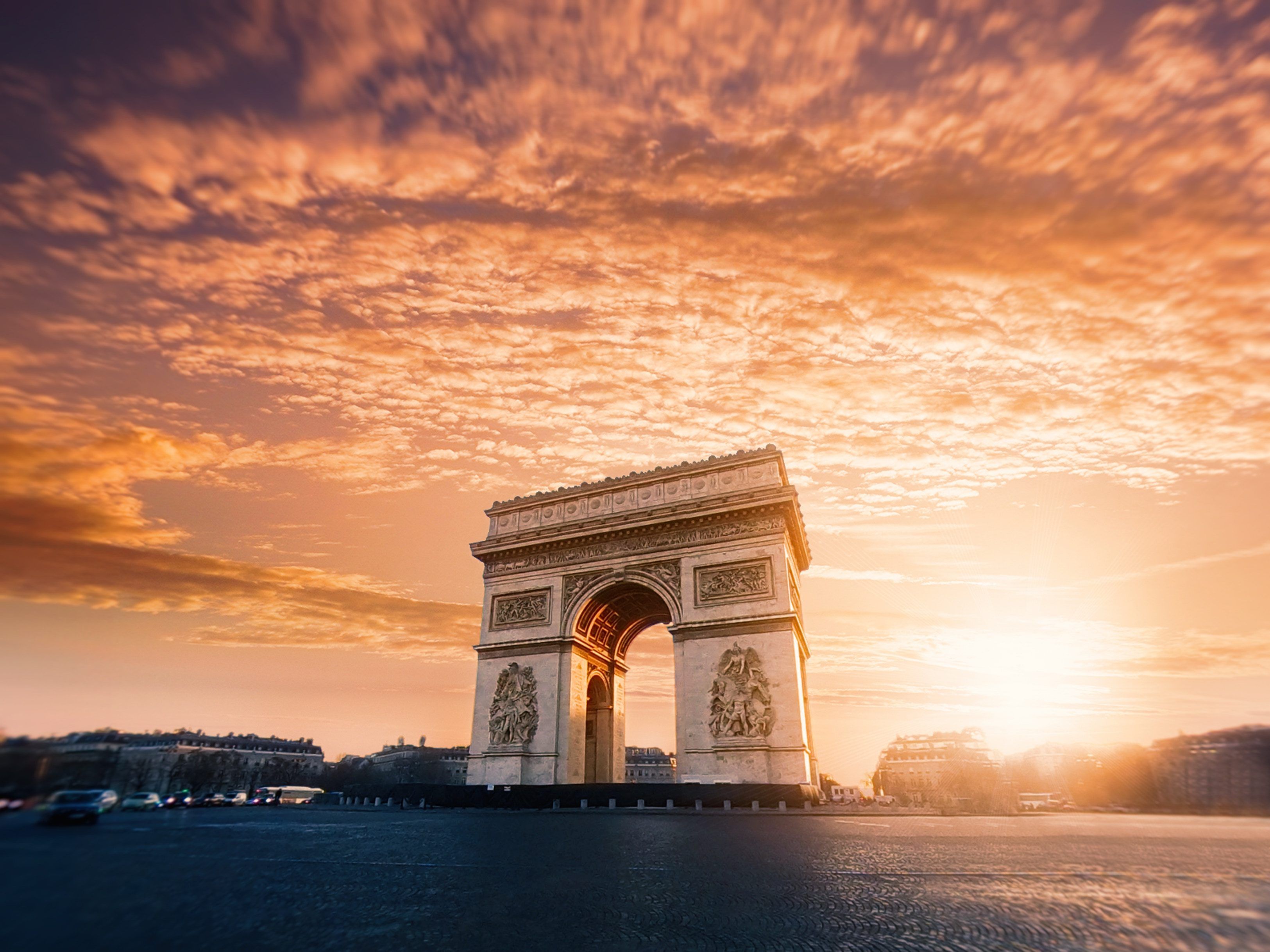Champs-Elysées