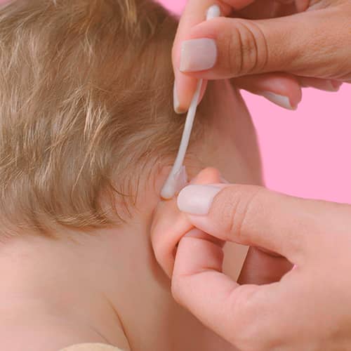 otostick - Otostick Bebe es útil como metodo preventivo durante los  primeros meses de vida del bebe. 👂👶Debido a la falta de fuerza en el  cuello, los bebes suelen arrastrar la cabeza