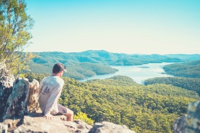 Hiking Australia Man hiking in Australia