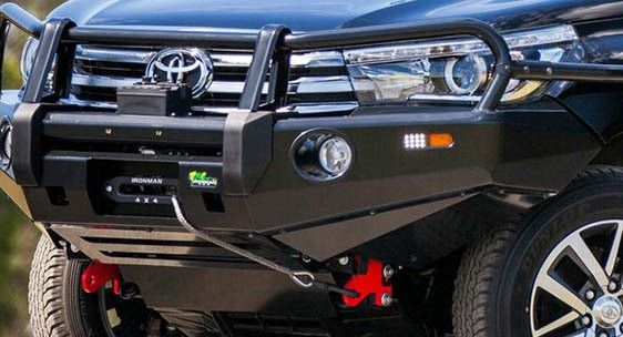 Ironman Deluxe Commerical Bullbar to Suit Toyota Hilux Revo 2015 to 04-2018 Ironman Deluxe Commerical Bullbar to Suit Toyota Hilux Revo 2015-04/2018