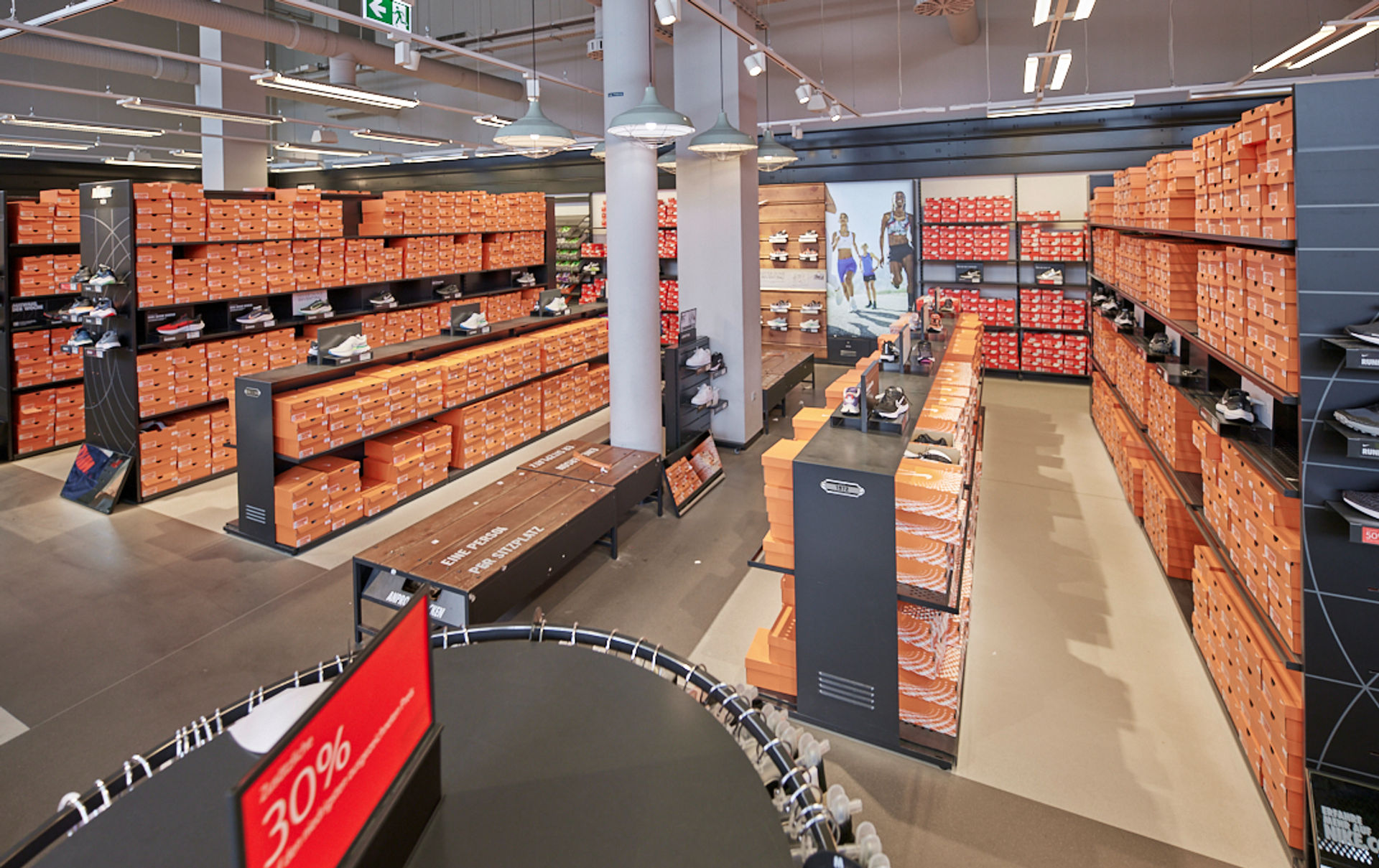 Nike Outlet Factory Store | BIS ZU -70% | Outlet Montabaur